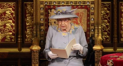 La reina Isabel II retoma sus funciones tras recibir el alta hospitalaria