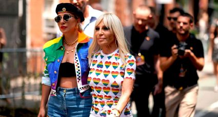 Lady Gaga y Donatella Versace lanzaron una colección por el Mes del Orgullo