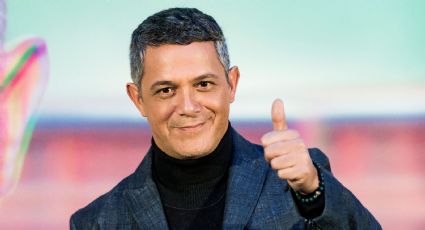 Pillan a Alejandro Sanz con una misteriosa mujer