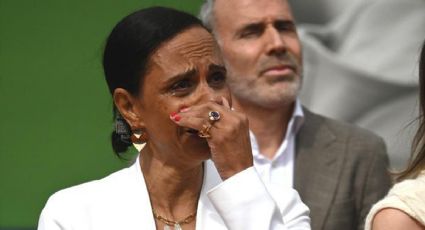 Claudia Rodríguez se quiebra en el homenaje a Manolo Santana