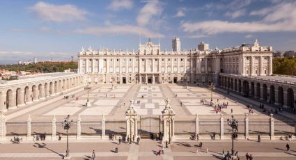Así es el imponente Salón de Columnas del Palacio Real de Madrid