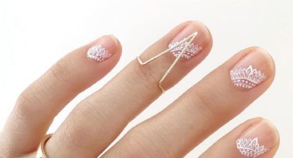 Anillos de uñas: la tendencia que eligen las famosas