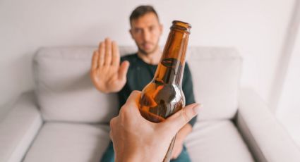 La razón por la que debes dejar de tomar alcohol