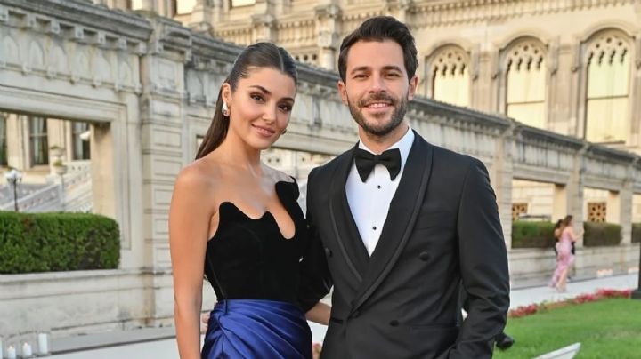 Hande Erçel y Hakan Sabanci celebran dos años de amor