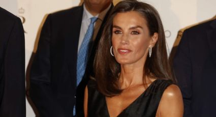 La Reina Letizia marca tendencia con un sofisticado look otoñal en Italia